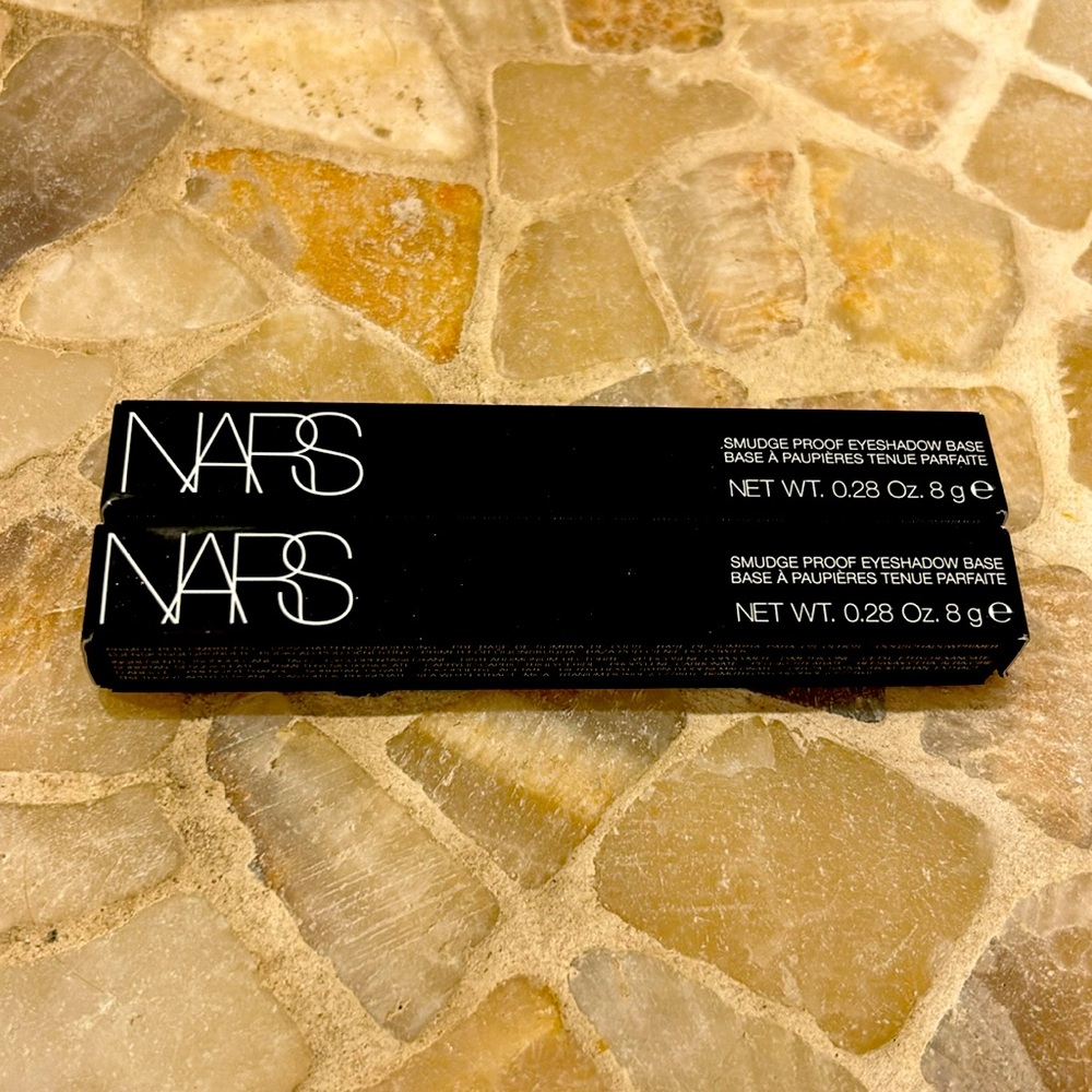 2 Cult Favorite NARS Smudgeproof Eyeshadow Base